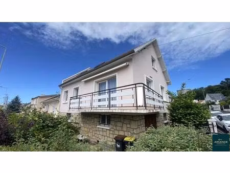 maison traditionnelle - 120m ²