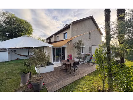 maison pau 110.12 m² t-4 à vendre  240 000 €