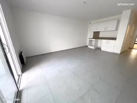 t1 neuf avec terrasse et parking – agde (34300)