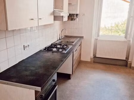 appartement charlieu centre au calme