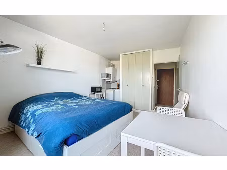 location appartement  m² t-1 à nancy  455 €