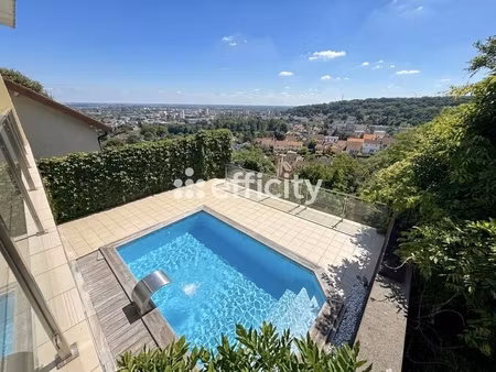 maison 6 pièces - 160 m²