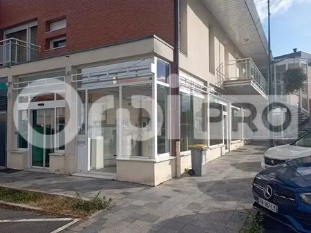 location commerce tinqueux 51430 161m²