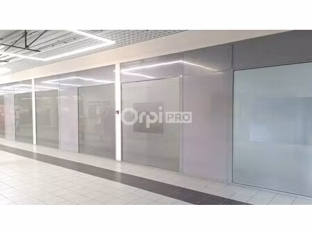 location commerce pau 64000 72m² à 216m²
