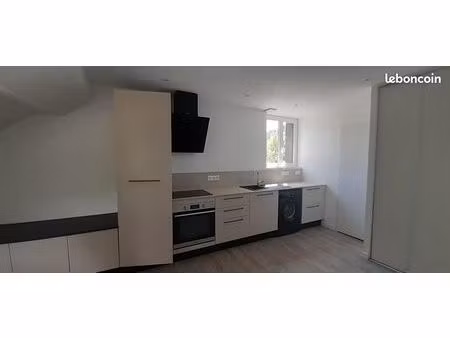 studio 1 pièce 23 m²