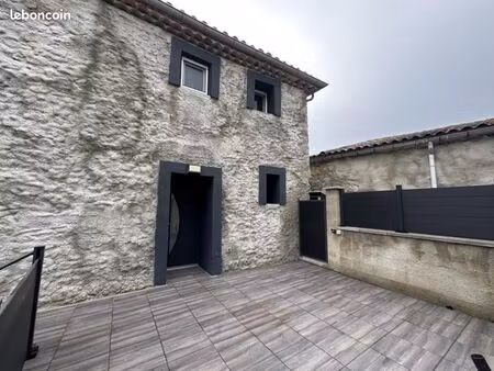 maison de village 3 pièces 84 m²