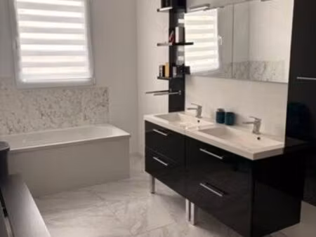 maison a louer 4 chambres avec jardin