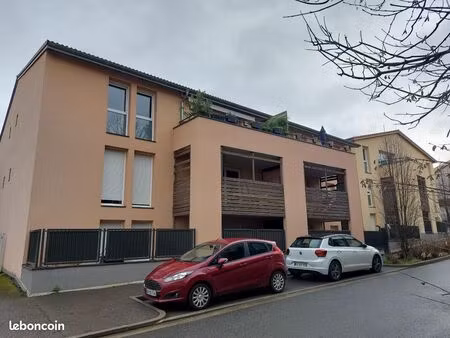 appartement 3 pièces 64 m²