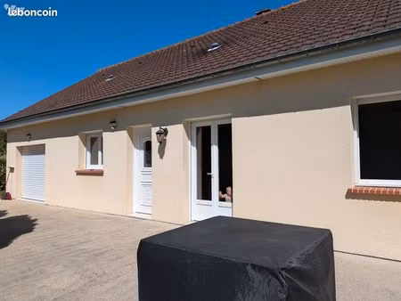 maison 3 pièces 80 m²