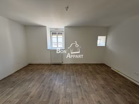 appartement moyeuvre rénové
