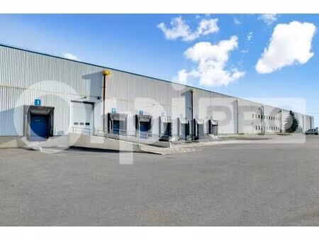 location entrepôt la veuve 51520 23105m²
