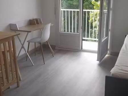 studio meublé 17 48m²