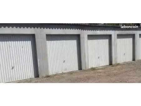 location garage boxé