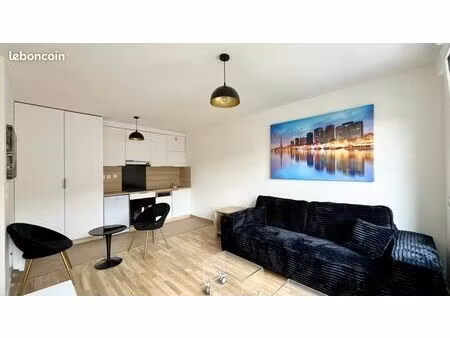 studio 1 pièce 30 m²