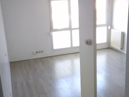 appartement f2 secteur gare plaisir