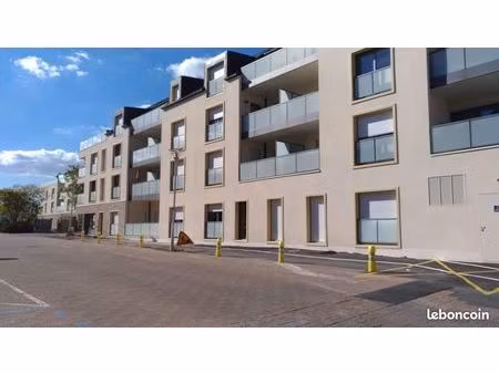 location d’une place de parking - centre-ville face mairie