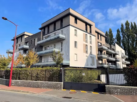 vente appartement 4 pièces 88.25 m² à marcq-en-baroeul (59700)  370 000 €
