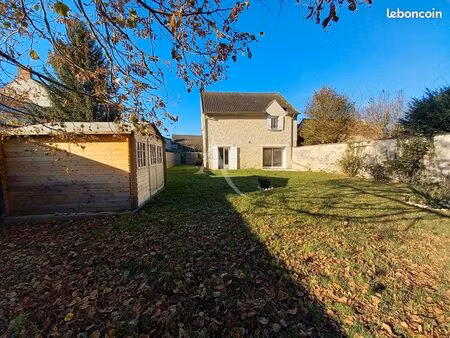 maison 6 pièces 135 m²