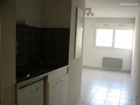studio 1 pièce 20 m²