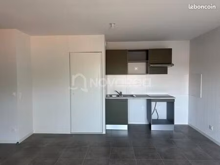 appartement 3 pièces 60 m²