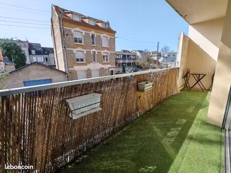 studio 1 pièce 26 m²