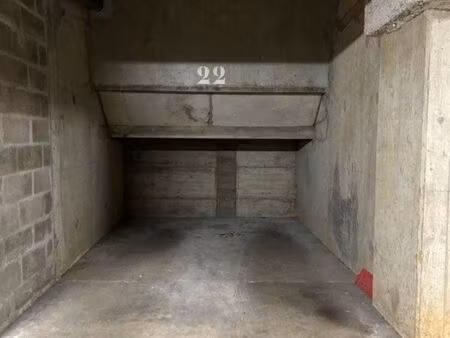 parking à louer