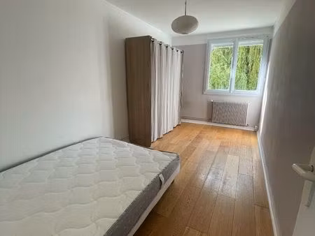 appartement 3 pièces 54 m²
