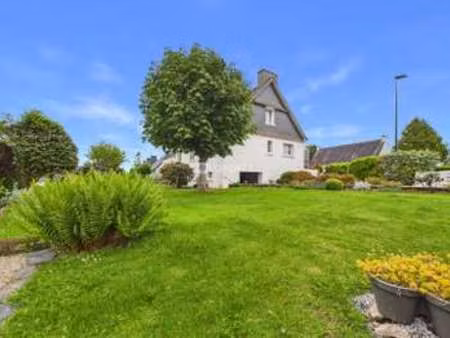 vente maison piscine à scaër (29390) : à vendre piscine / 150m² scaër