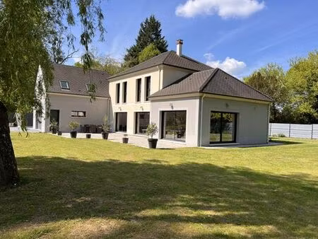 villa de 8 pièces de luxe en vente saint-martin-longueau  france
