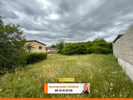 terrain à vendre de 437 m² à cournon d'auvergne (63)