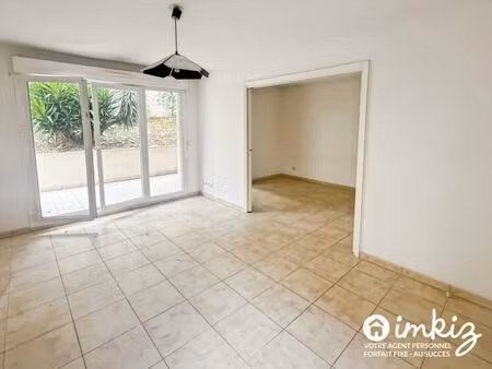 charmant t2 avec grand jardin privatif et garage