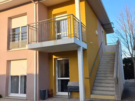 31270 frouzins: loue appartement t3