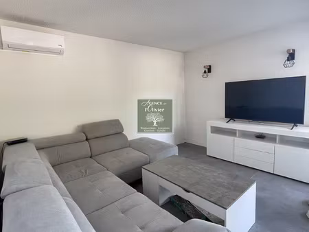 appartement aux baux de provence