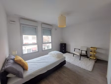 location appartement 1 pièce 25 m² à lyon 7 (69007)