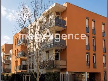meyzieu centre – bel appartement t3 de 61 m² avec balcon dans résidence récente