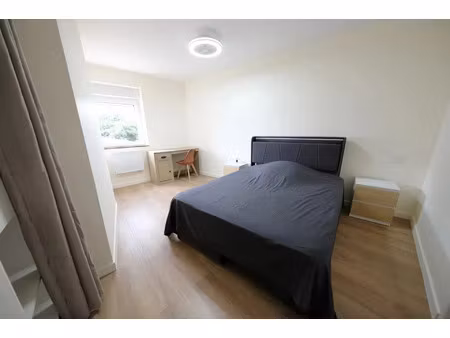 location appartement 1 pièce 23 m² à oullins-pierre-bénite (69310)