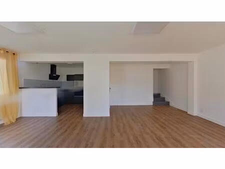 maisonnette t3 - scorbe clairvaux