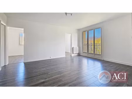 appartement 3 pièces refait à neuf