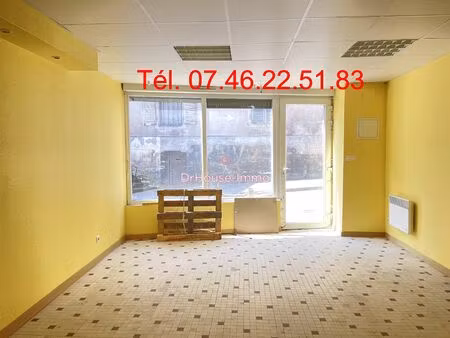 opportunité commerce darney centre – 34m²