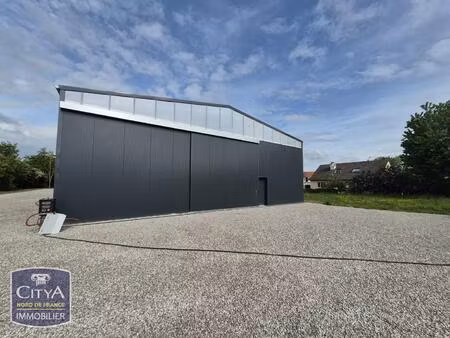 hangar de 240m²