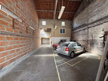 entrepôt industriel à vendre à talence - 430 m² - prix 472 500 €
