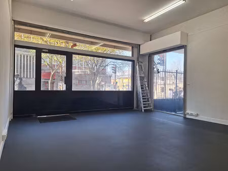 local commercial paris 50 m2