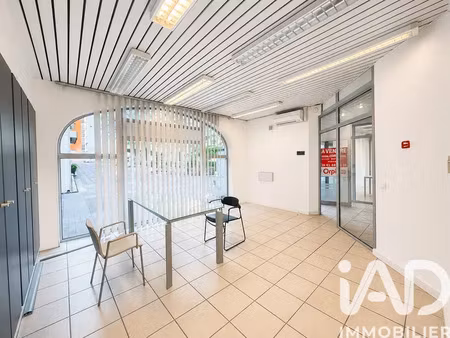 murs commerciaux à toulon (83000)