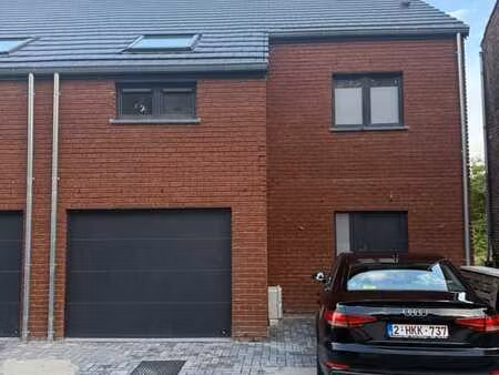 maison neuve 3 chambres avec garage -superbe vue à amay