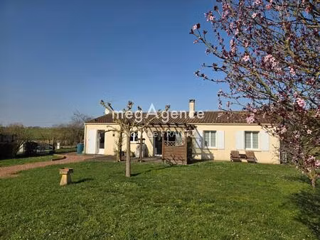 maison plain-pied 3 chambres – 1200 m² terrain – garage – pompe à chaleur – antezant-la-ch