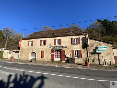 maison d'habitation + local professionnel - nord bergerac