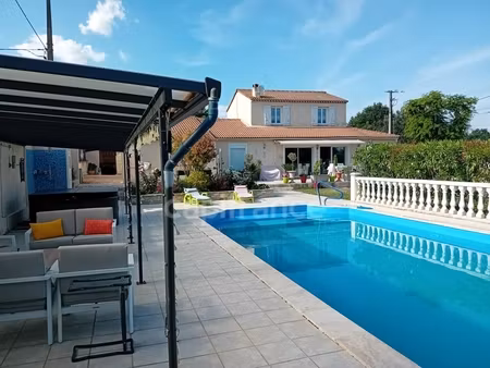 maison à vendre 5 pièces gareoult (83)