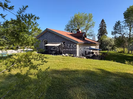domaine touristique d'exception au coeur du parc naturel du h