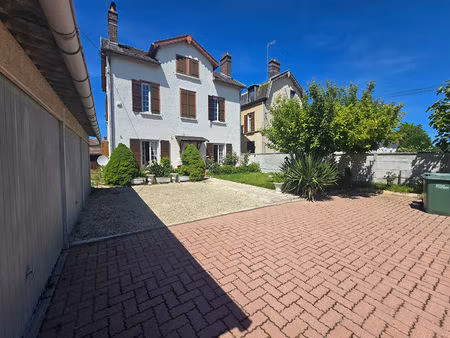 maison troyes 5 pièce(s) 115 m2