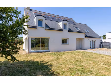 maison vannes 216 m² t-6 à vendre  598 500 €
